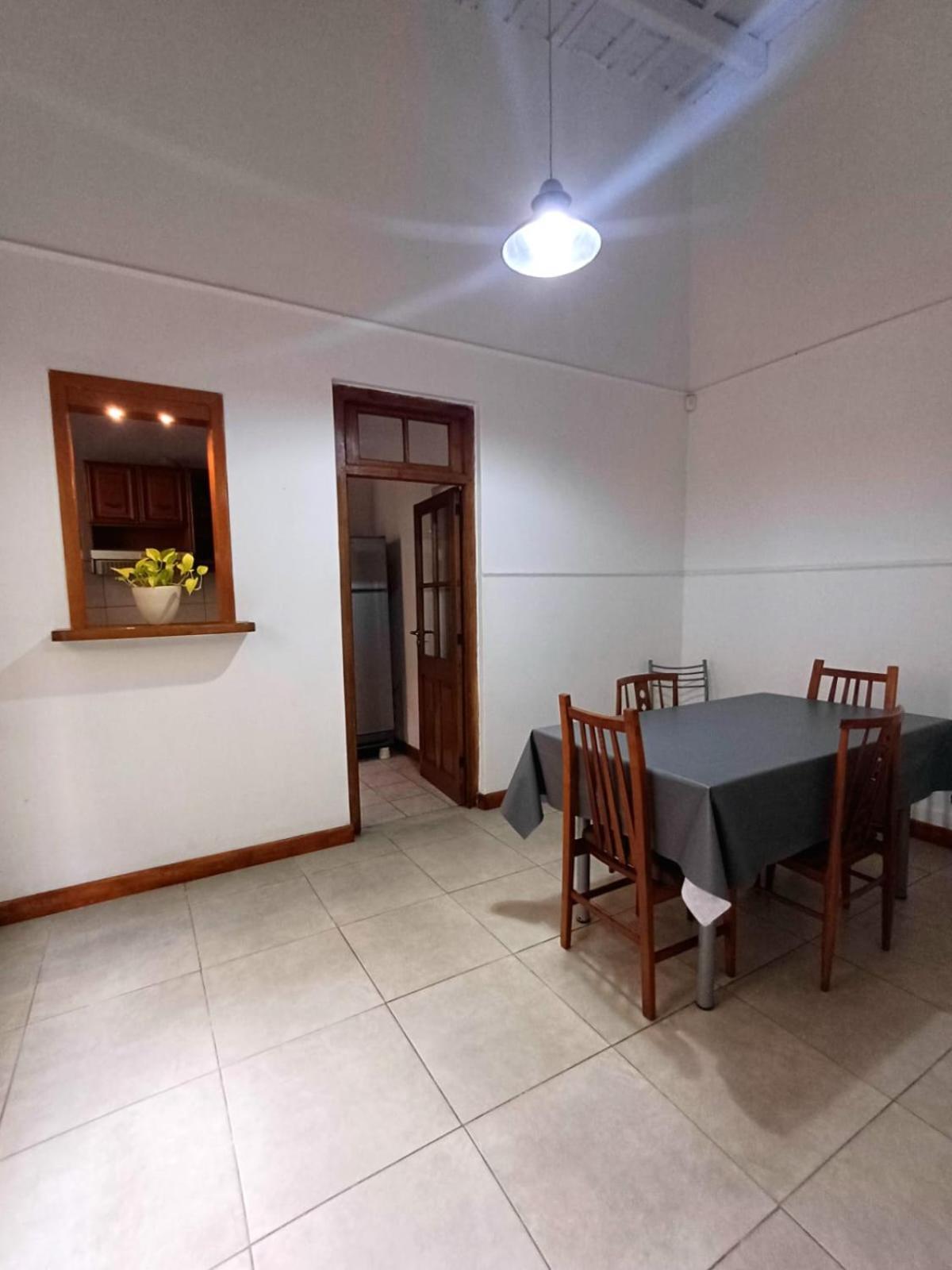 Holiday home Casa Centrica En Con Cochera Doble